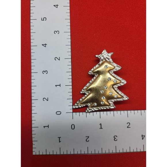 Christmas Pins/ Brooches Set of 3 Silver & Gold Reindeer, Snowflake & Christmas - Picture 9 of 10